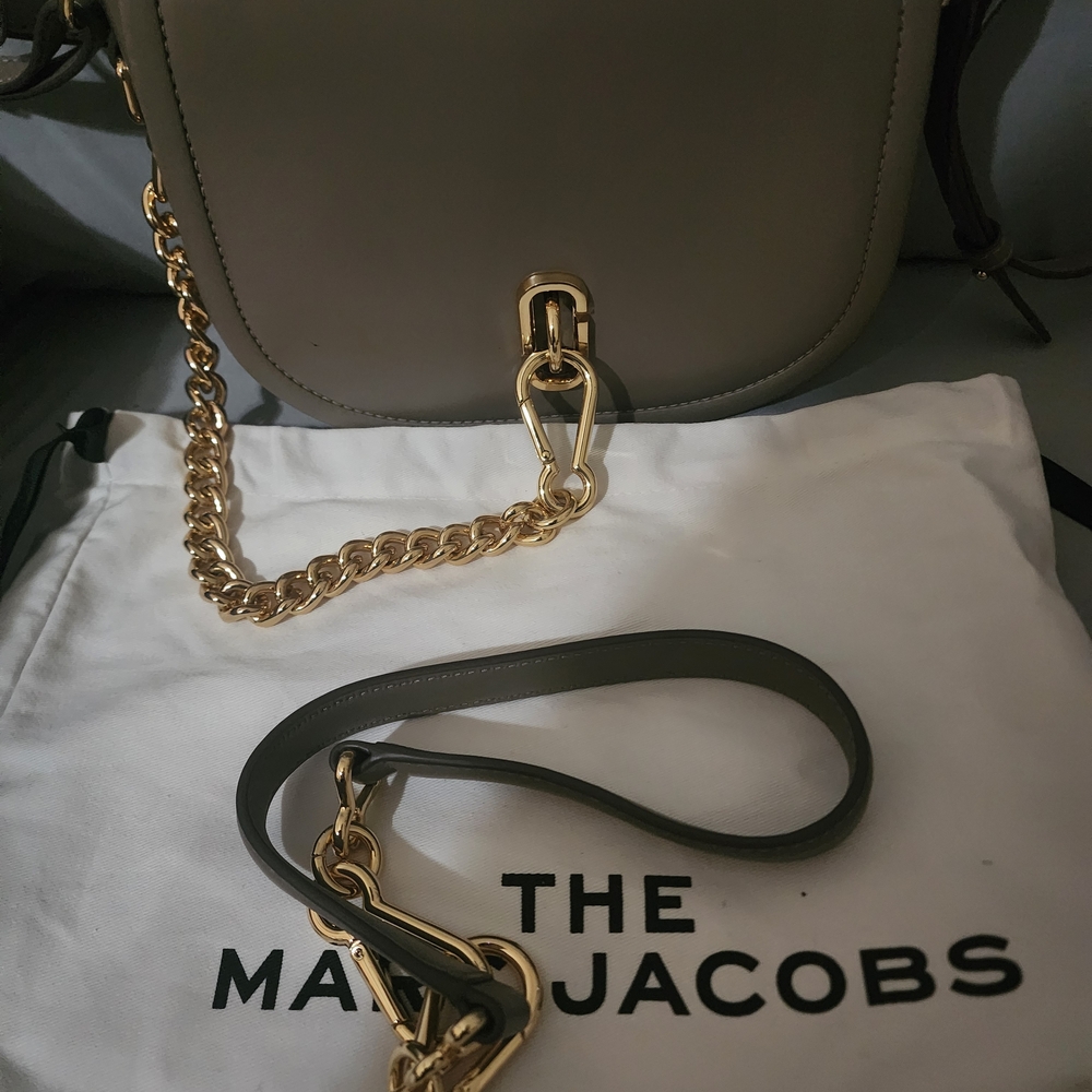 Authentic Marc Jacobs Taupe Crossbody Bag with Gold Accents. Long & Short Strap! - Picture 2 of 3
